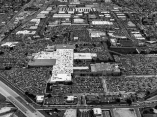 Forensic Aerial Photography-Shopping Traffic on Black Friday, Boise Towne Square Mall.